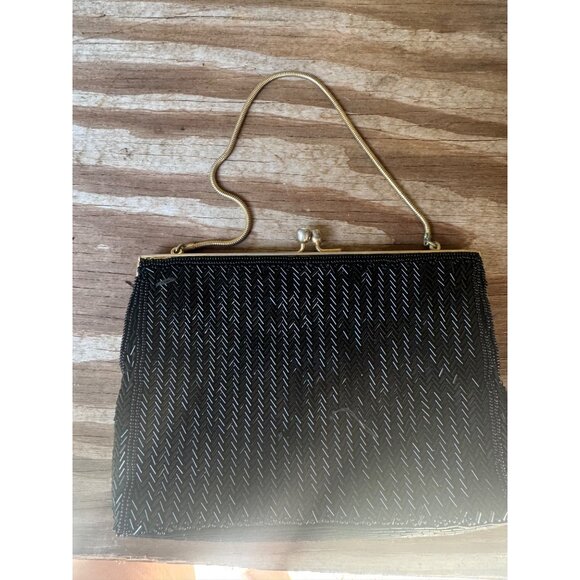Vintage Black Beaded Evening Clutch Purse With Gold Chain Strap & Rhinestone Cla - Picture 2 of 5
